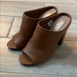 Open back / toe heels